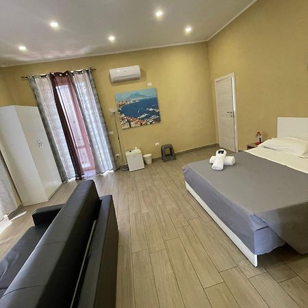 Royal Dante Bed & Breakfast Napoli Bagian luar foto