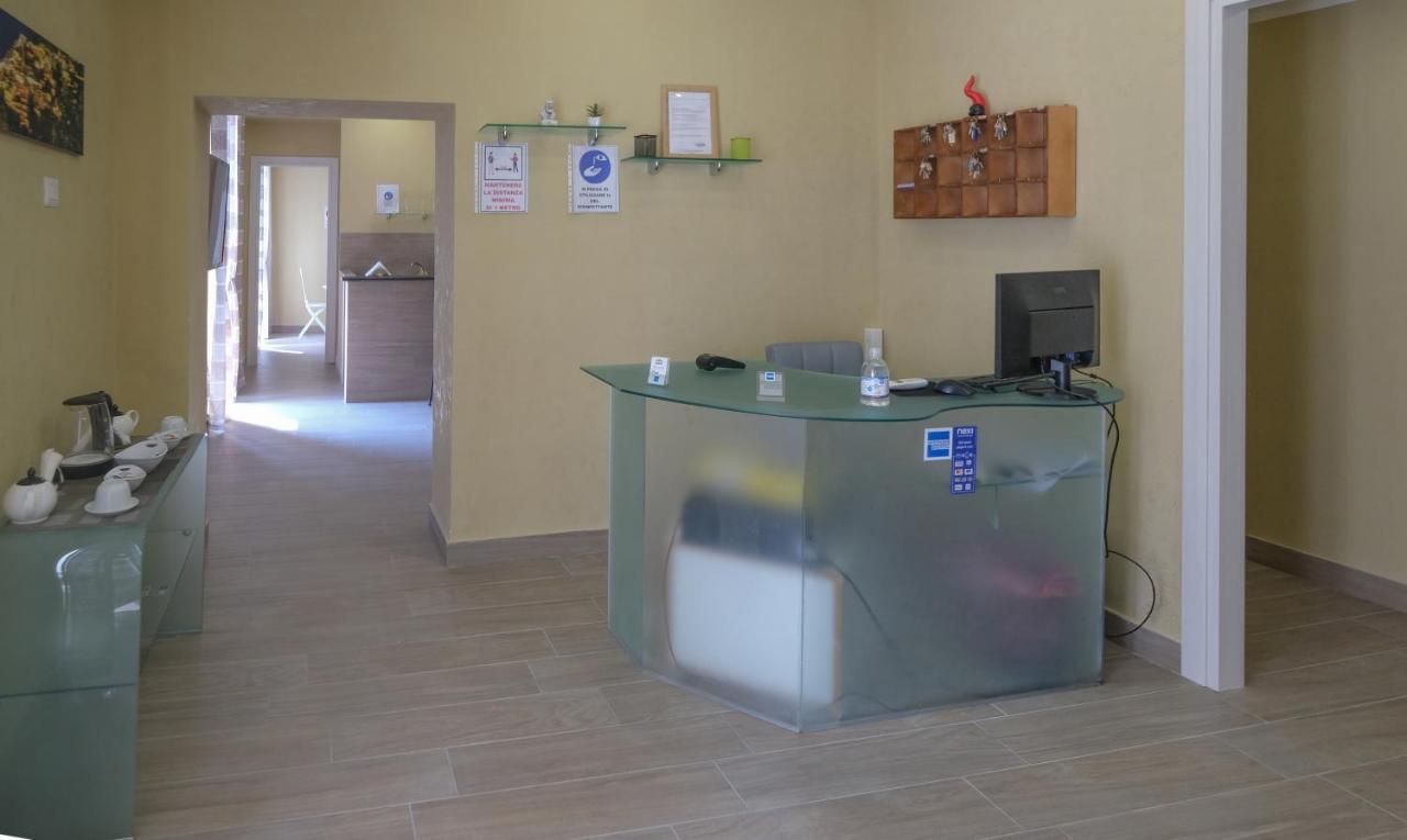 Royal Dante Bed & Breakfast Napoli Bagian luar foto
