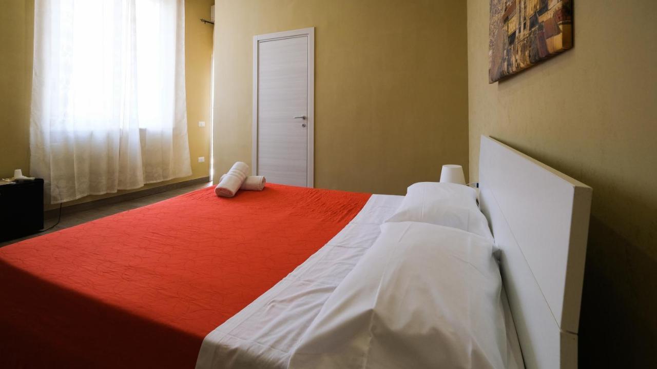 Royal Dante Bed & Breakfast Napoli Bagian luar foto