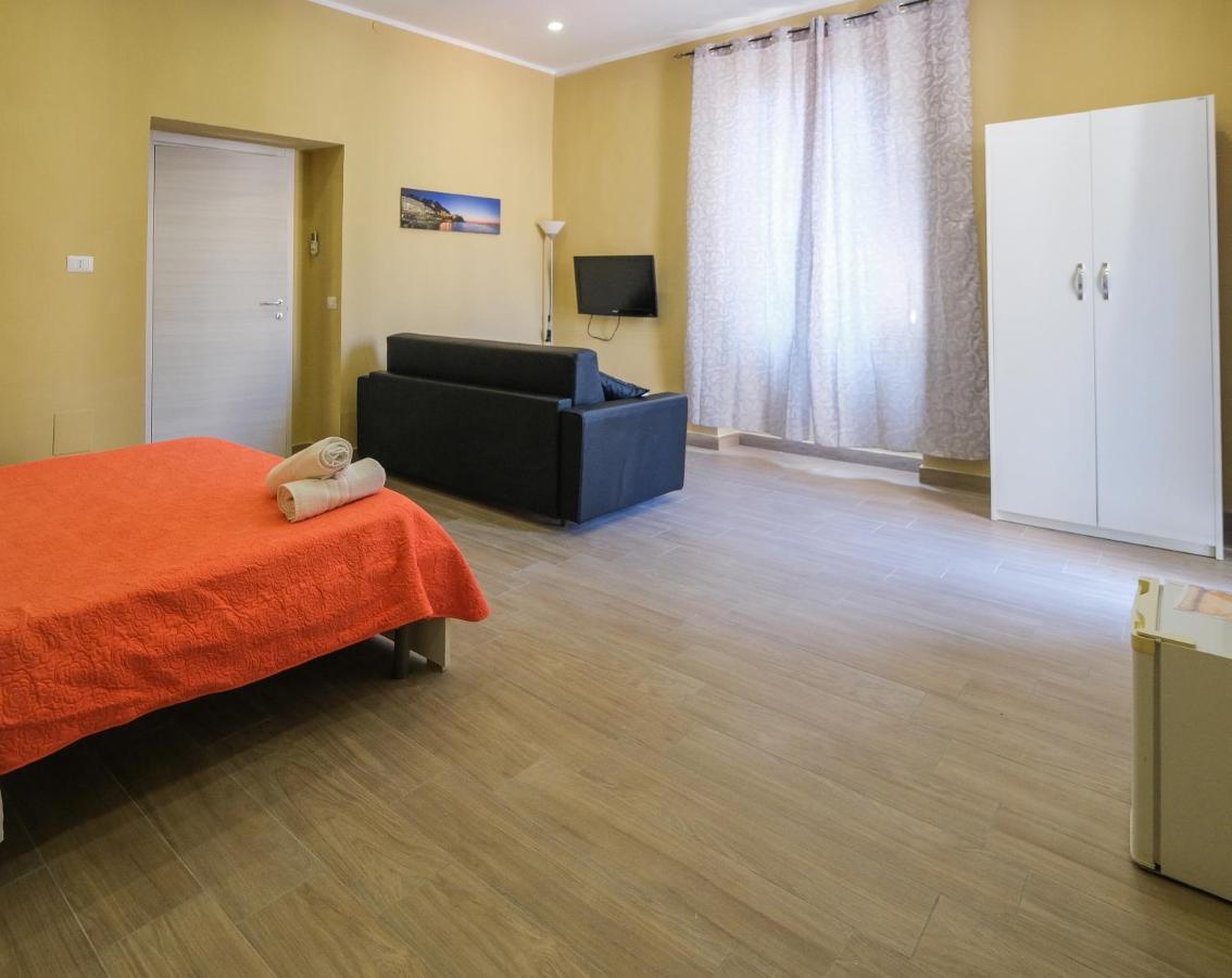 Royal Dante Bed & Breakfast Napoli Bagian luar foto