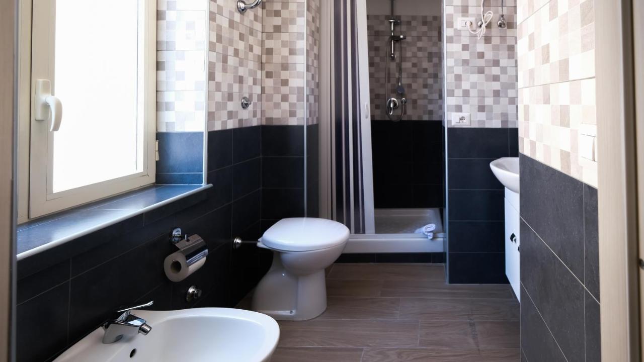 Royal Dante Bed & Breakfast Napoli Bagian luar foto