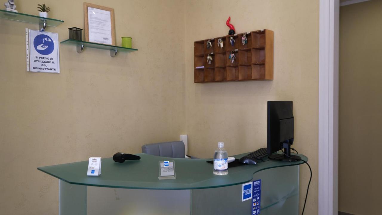 Royal Dante Bed & Breakfast Napoli Bagian luar foto