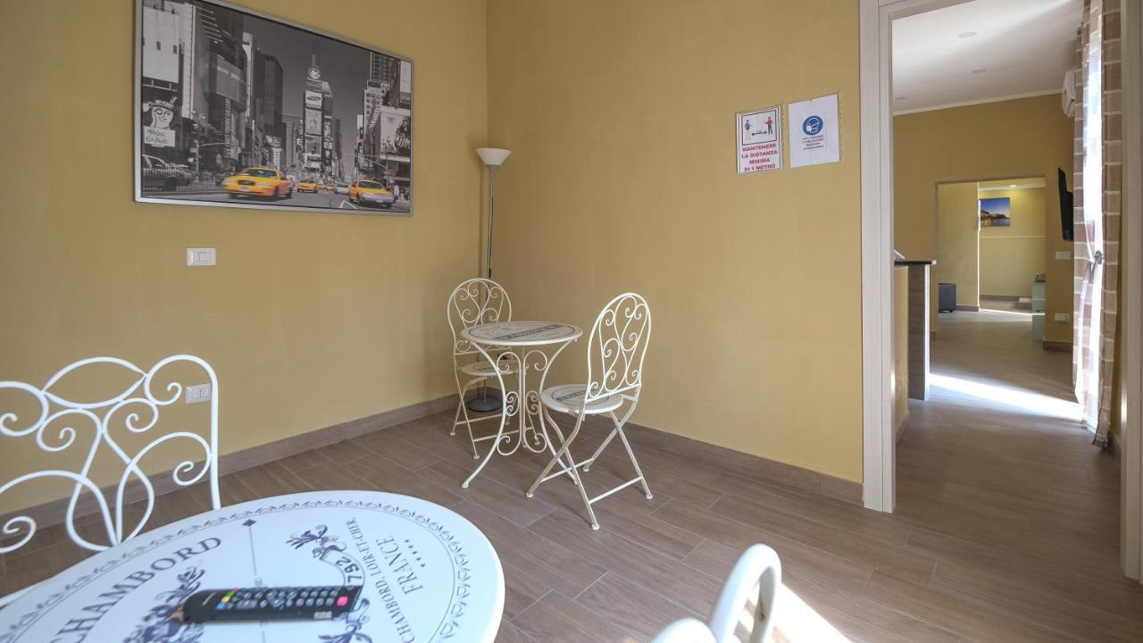 Royal Dante Bed & Breakfast Napoli Bagian luar foto