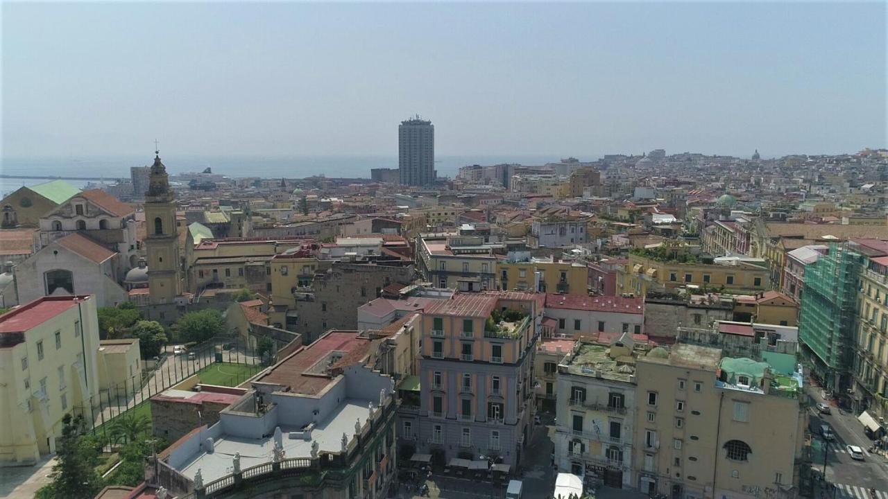 Royal Dante Bed & Breakfast Napoli Bagian luar foto
