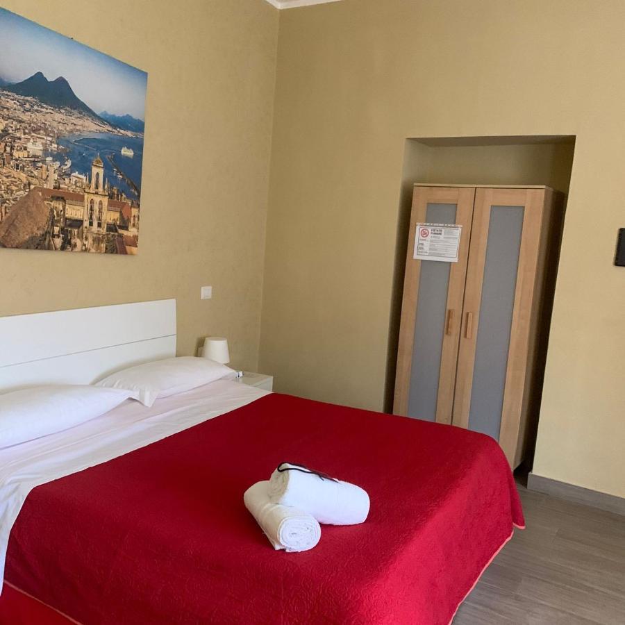 Royal Dante Bed & Breakfast Napoli Bagian luar foto